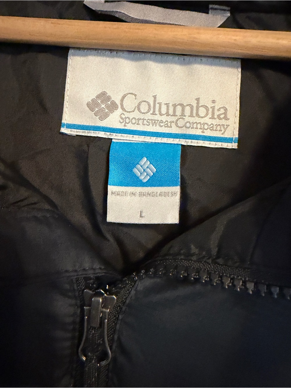 Columbia Men's Red & Black Buffalo Plaid Puffer Jacket NWOT - Picture 2 of 2